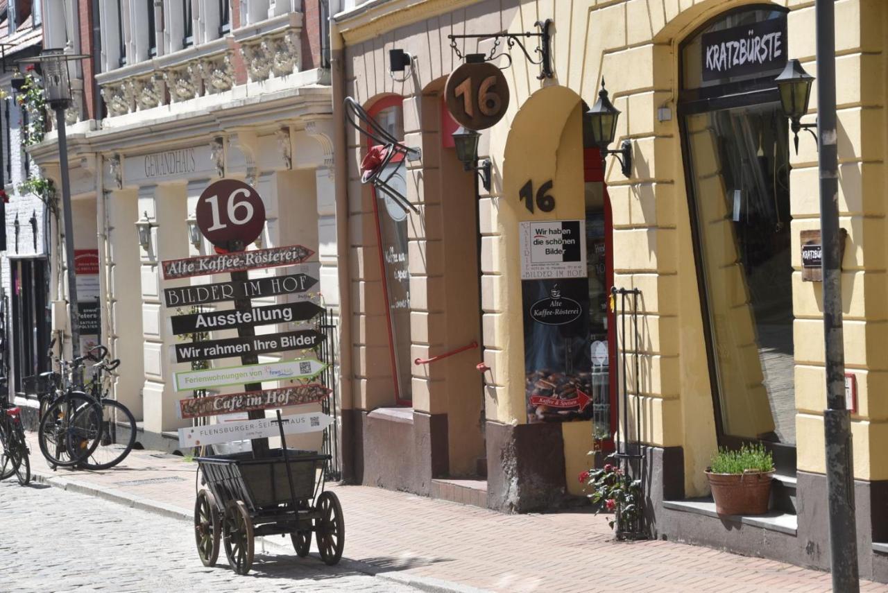 Fewo1846 - An Der Alten Kaffeeroesterei - Stilvoll Eingerichtete 2-Zimmer-Wohnung Im Stadtzentrum Flensburgo Exterior foto